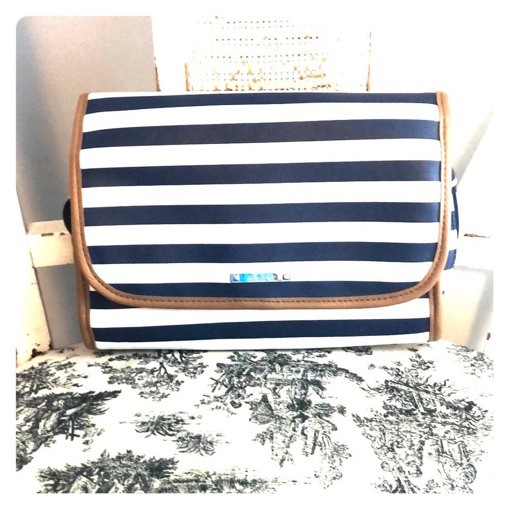 Stella &Dot jewelry travel case